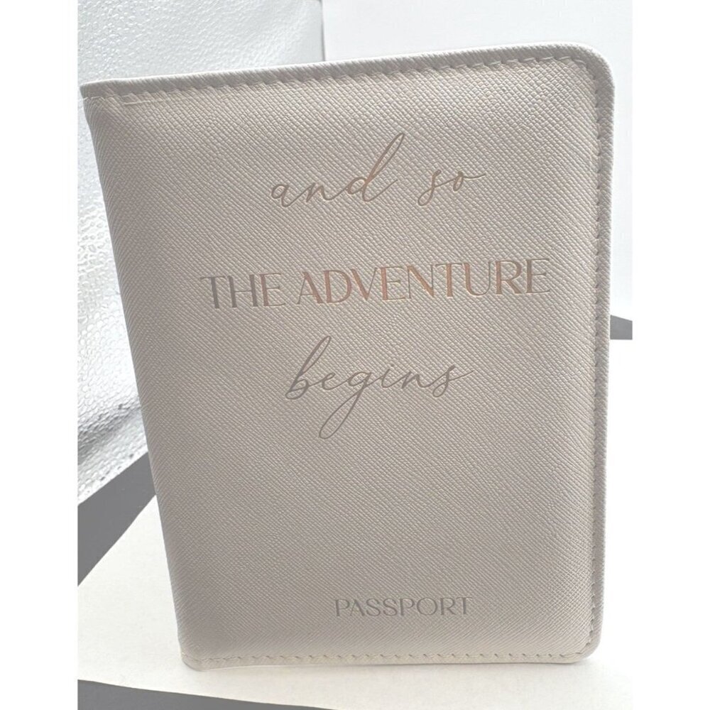 Passport Cover Card Holder White